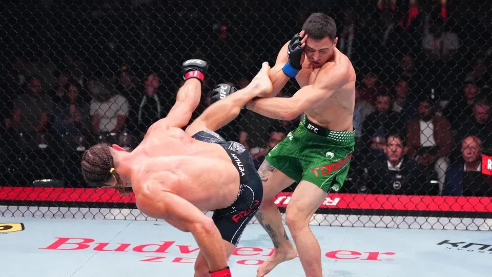 UFC Baku Results: Rafael Fiziev Stops Manuel Torres as Shara Magomedov Wins Co-Main