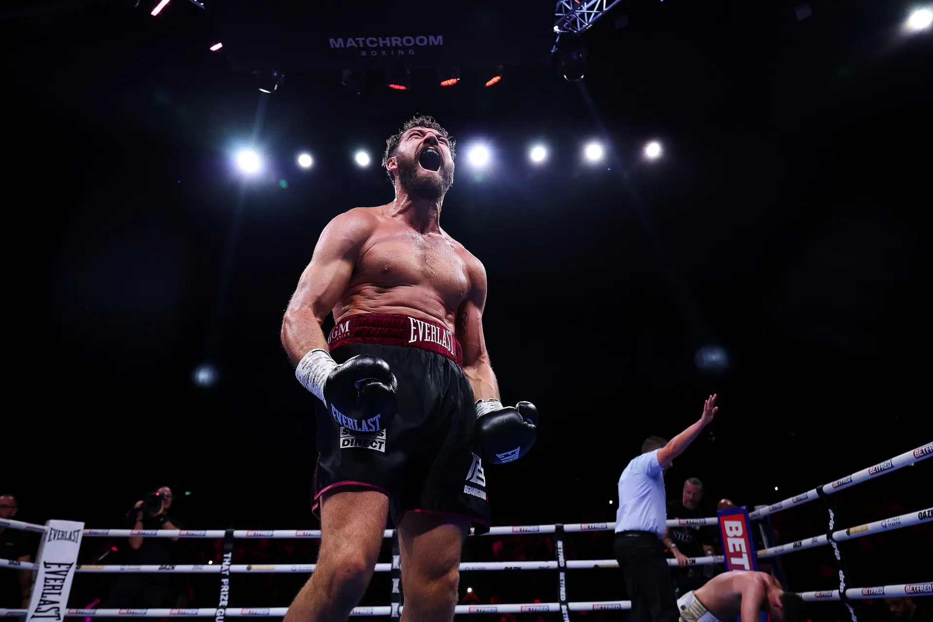 Pat Brown stops John Hedges as Matchroom Boxing delivers in Manchester