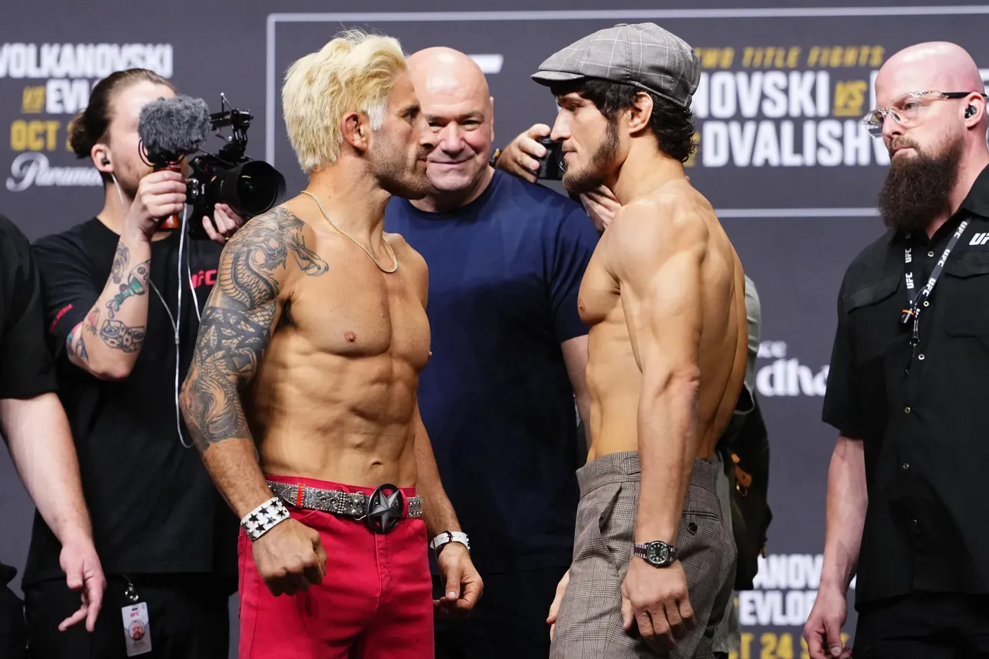 UFC 333 Results: Alexander Volkanovski Stops Movsar Evloev to Retain Featherweight Title